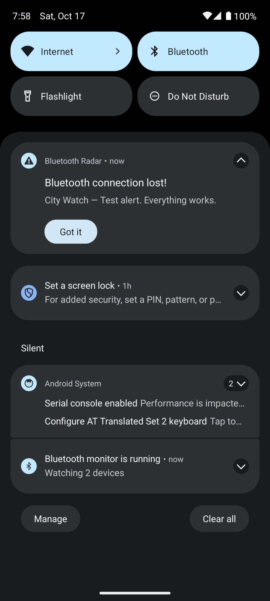 Notifications that the app is running and that the link is lost